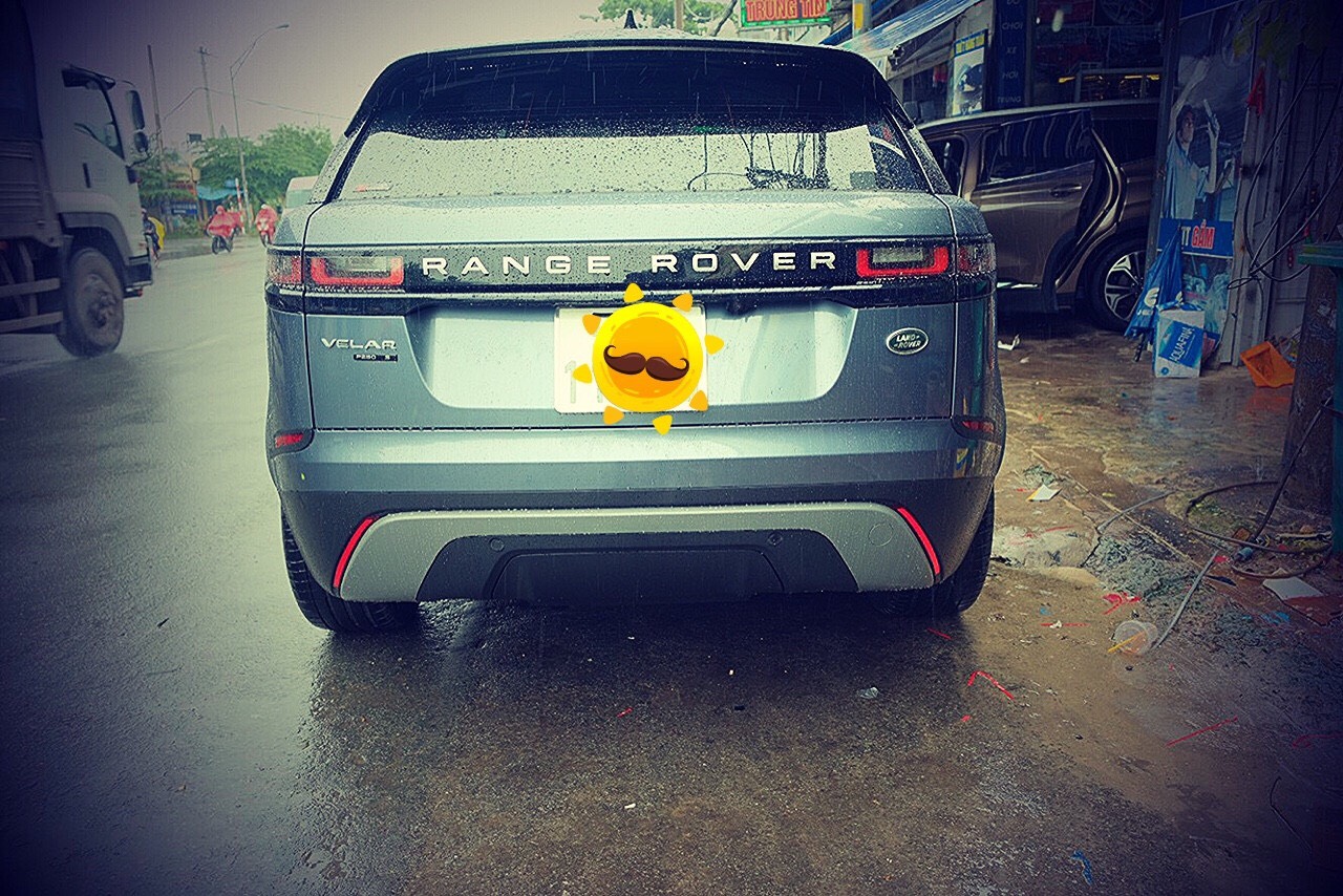 lip chia po cho dong Range Rover Velar 2019