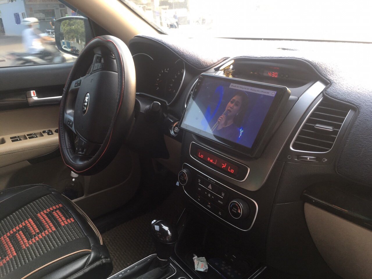 lap dat man hinh Android Theo Xe Sorento 2015 cung Camera 360